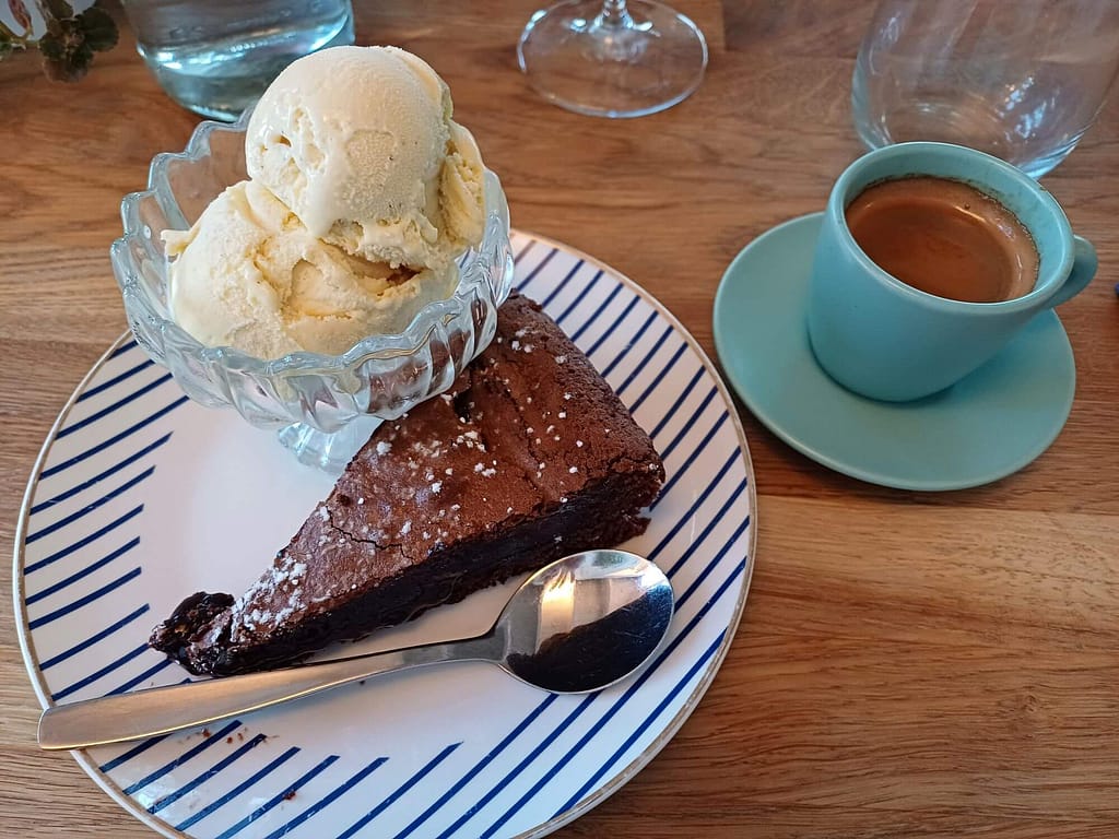 kladdkaka, Wägga Fisk & Delikatessrökeri, Karlshamn