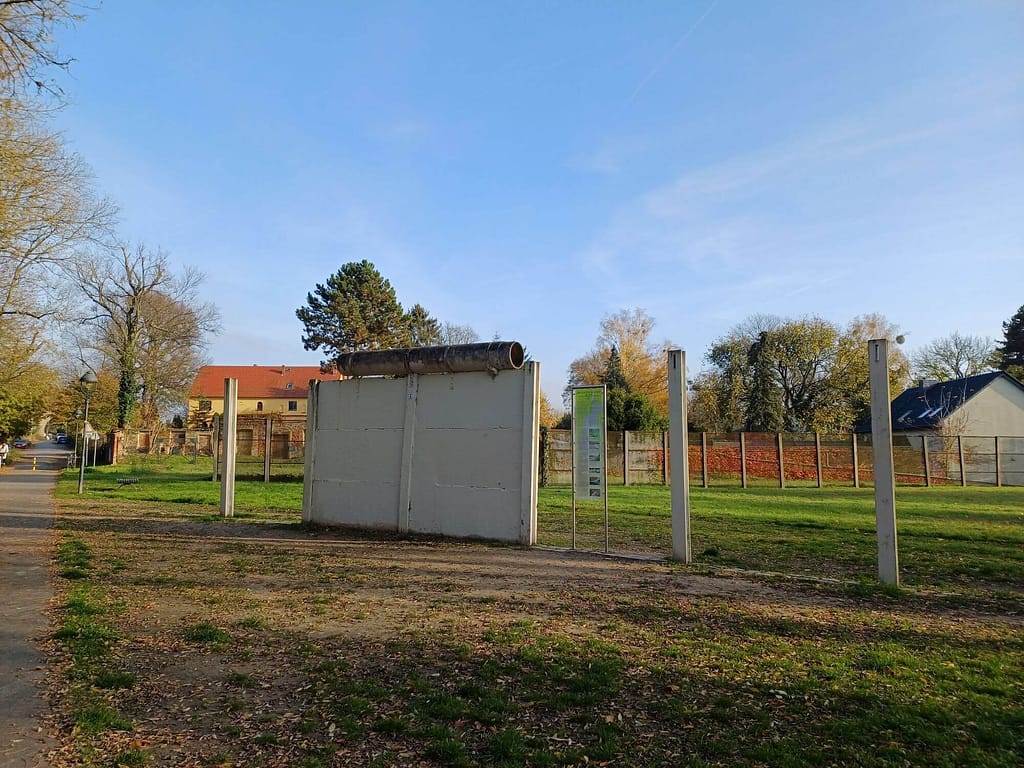 Berliner Mauer, Mauerweg, Berlin, Potsdam, Groß Glienicke
