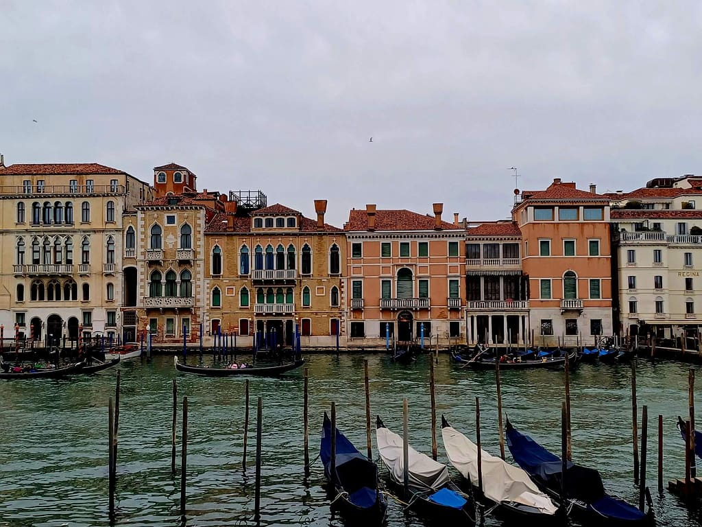 Gondeln, Canal Grande, Venedig, Palazzi