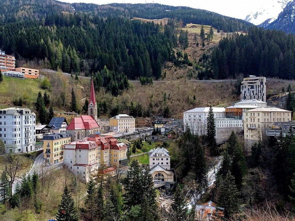 Bad Gastein, Zentrum, Pfarrkirche, Wasserfall