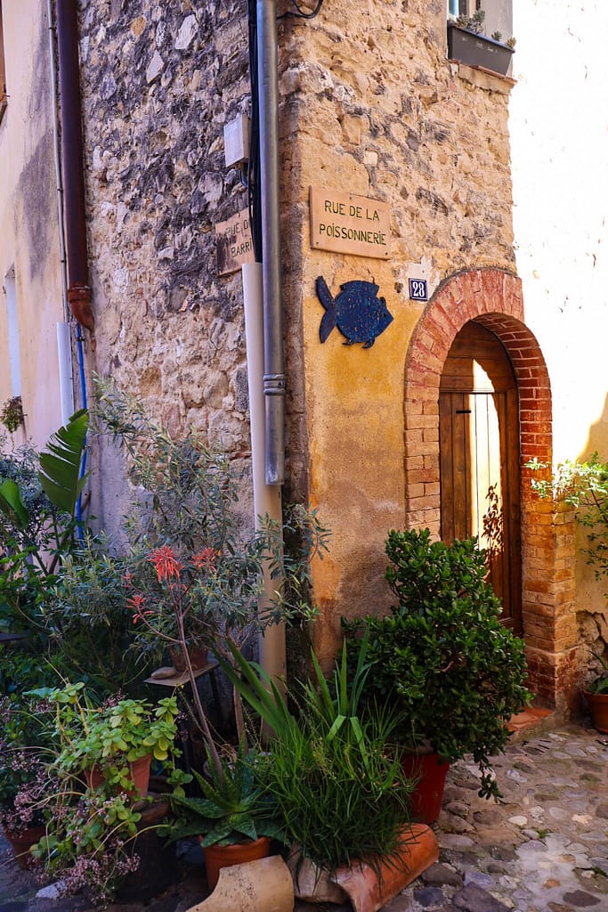 Biot, Altstadt