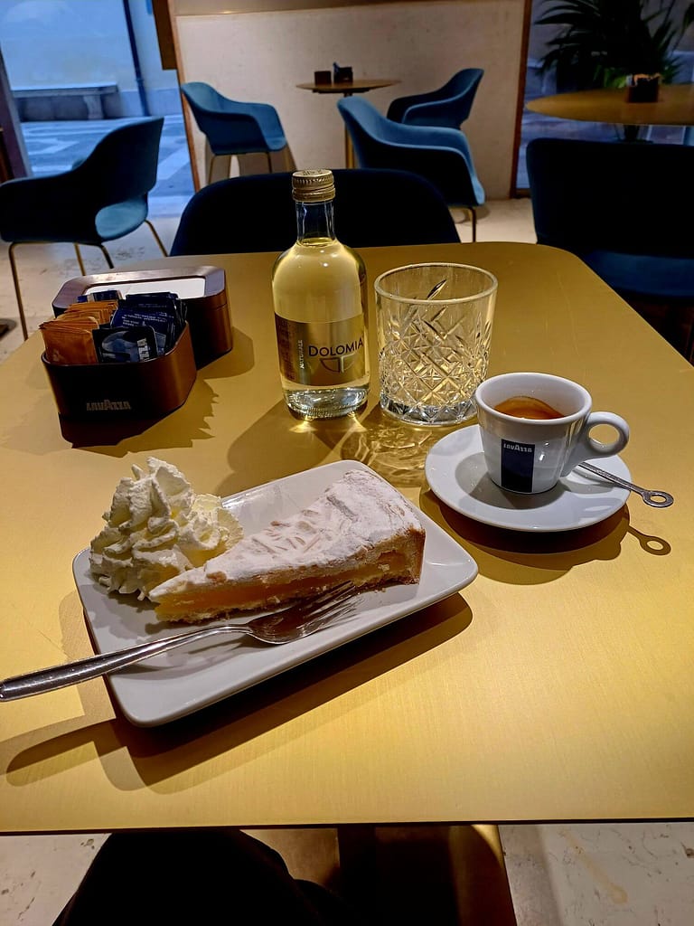 Kaffee und Kuchen, Museumscaafé, Ca' Rezzonico, Venedig