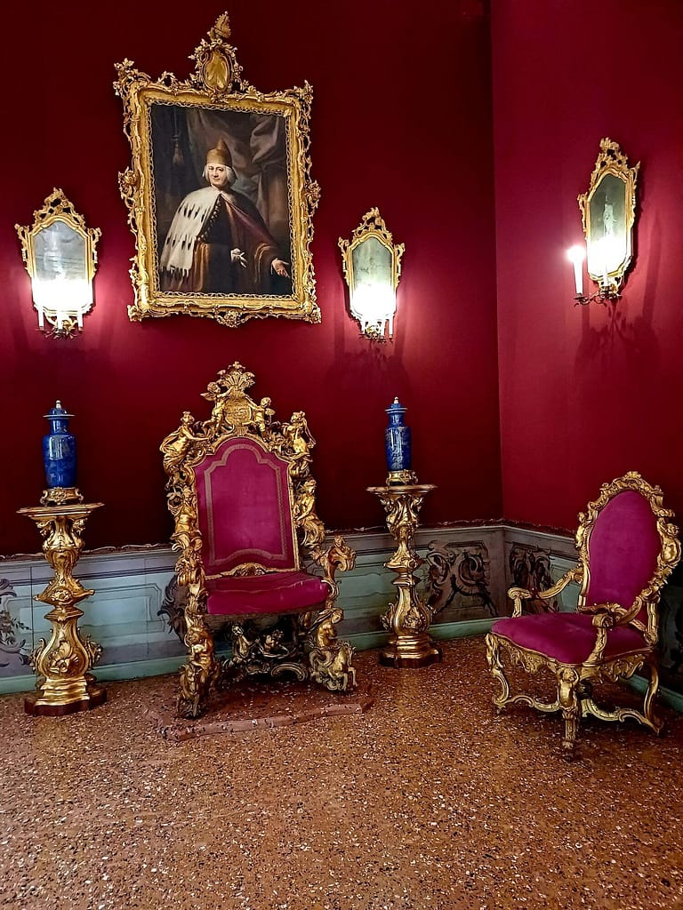 Salon, Thron, Museum, Ca' Rezzonico, Venedig