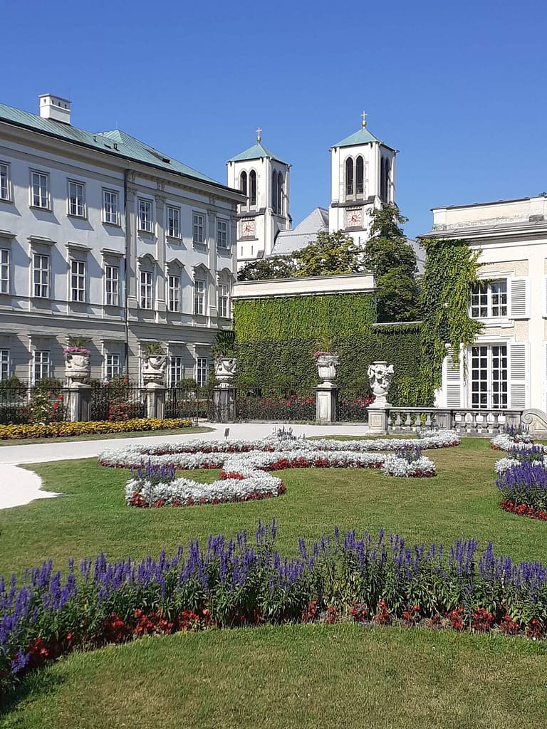Salzburg, Mirabellgarten, Schloss Mirabell