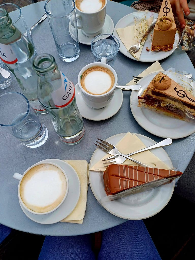 Salzburg, Café Tomaselli, Kuchen