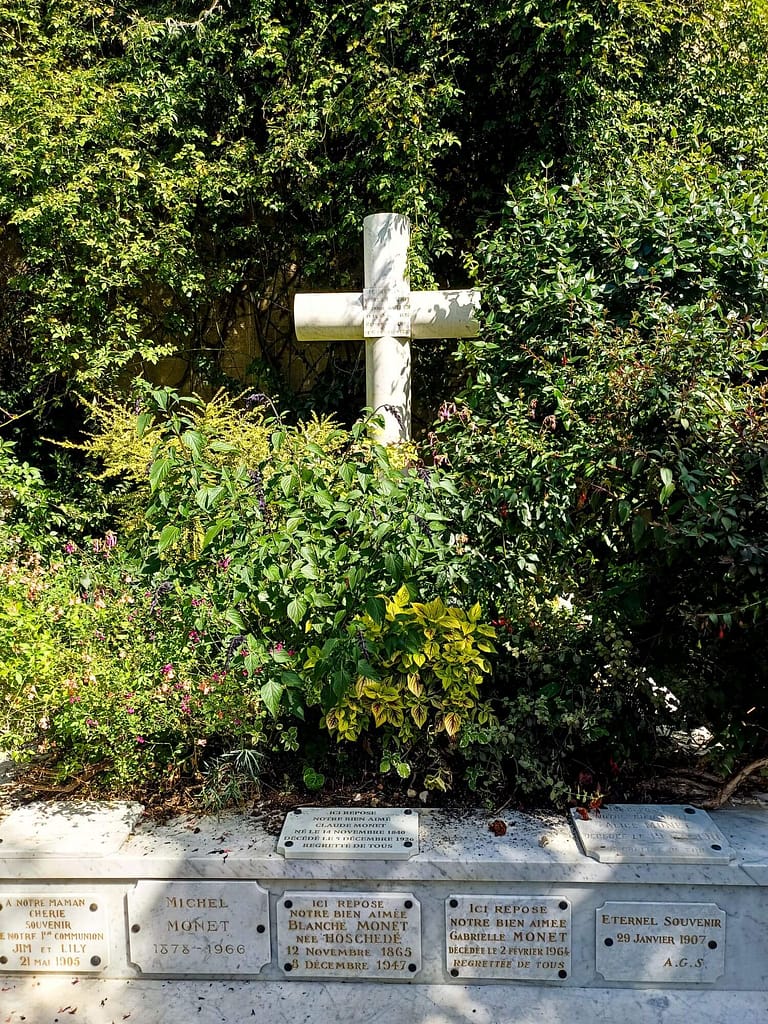 Giverny, Kirche