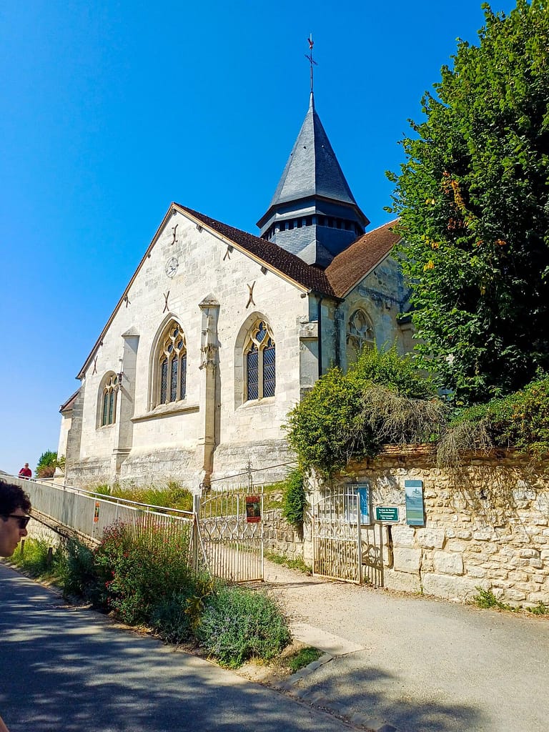 Giverny, Kirche