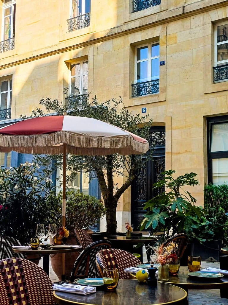 Paris, Café 52