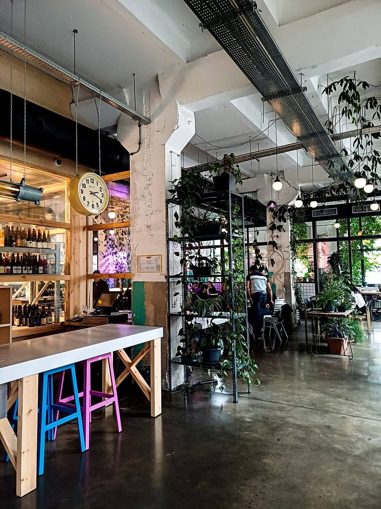 Tiflis, Fabrika