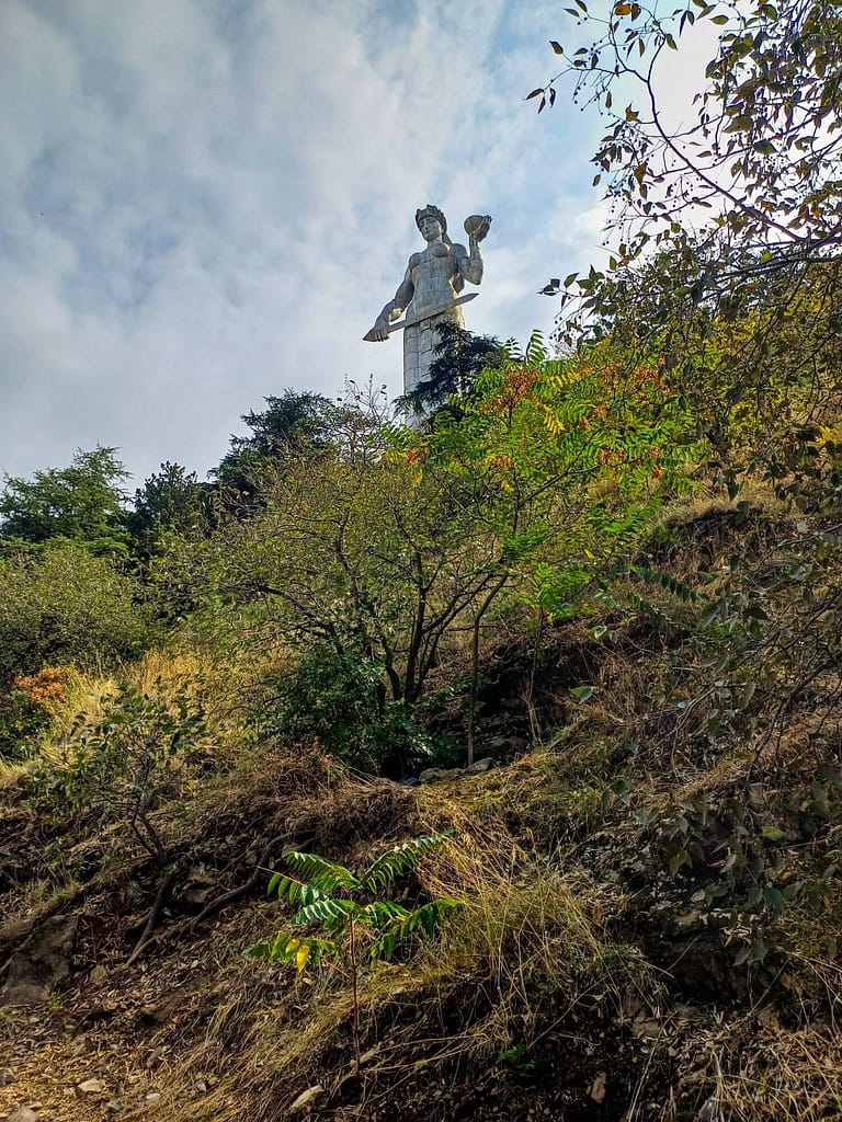 Tiflis, Mutter Georgien