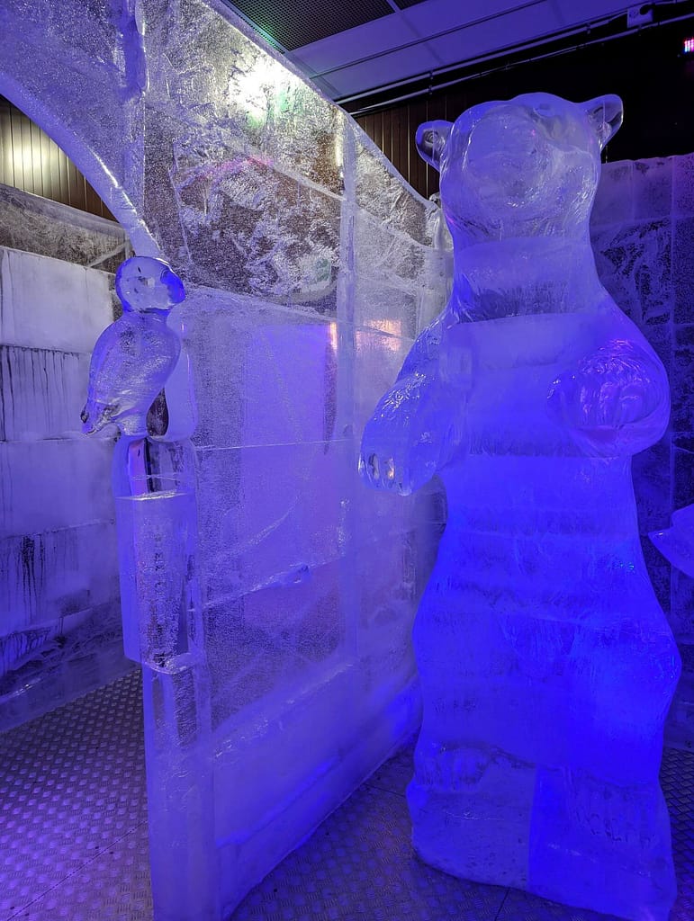 Skulpturen, Magic Ice Bar, Tromso